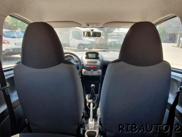 TOYOTA Aygo 1.0 12V VVT-i 3 porte Active Connect rif. 23936844 - Foto 5