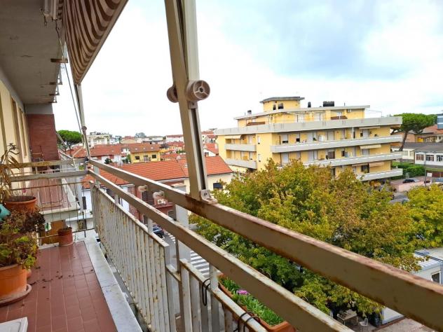 Appartamento in vendita a Marina di Carrara - Carrara 80 mq Rif: 1403465 - Foto 2