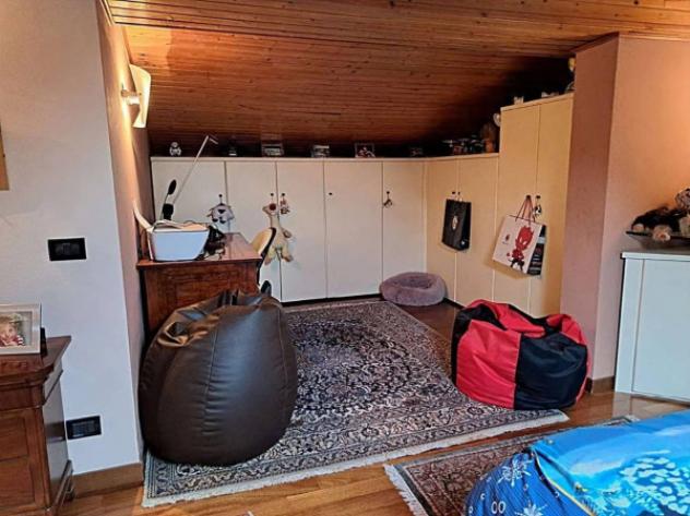 Immobile in asta di 394 m² con più di 5 locali e box auto in vendita a Lonate Ceppino - Foto 12