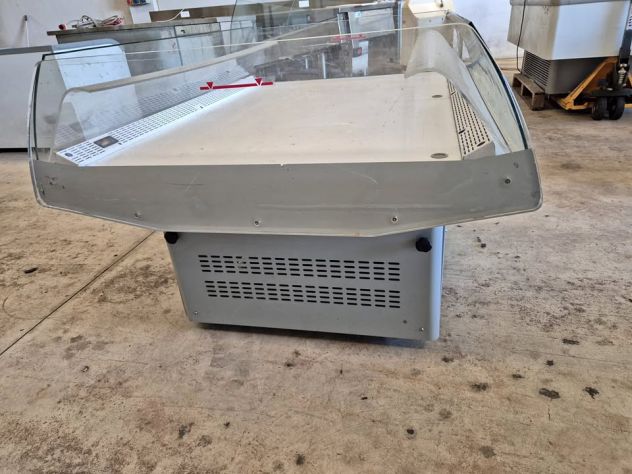 VETRINETTA FRIGO ESPOSITIVA ARNEG USATA