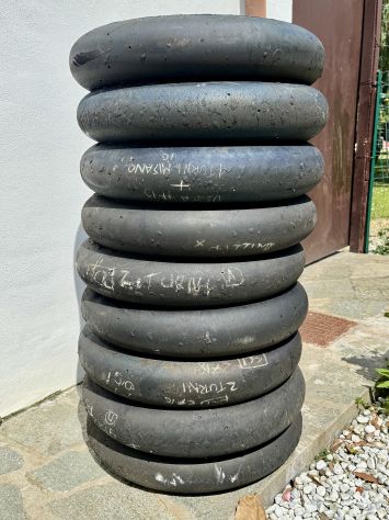 VENDESI IN BLOCCO GOMME ANTERIORI DIABLO PIRELLI SUPERBIKE 120/70 r17 - Foto 3