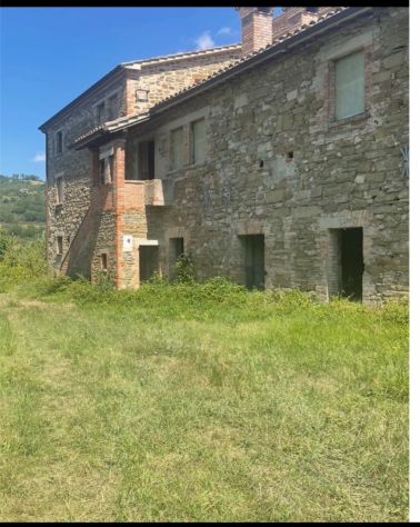 Casolare ristrutturato a Colpalombo di Gubbio, PG. - Foto 2