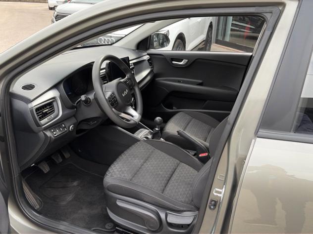 Kia Rio 1.2 Eco Gpl URBAN - Foto 9