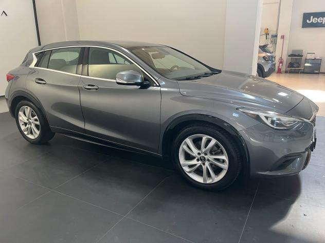 Infiniti Q30 2.2d (125 kW) 7DCT AWD - Foto 4