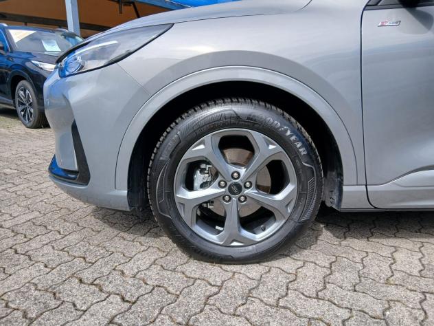 Ford Kuga 2.5 Full Hybrid 180 CV CVT 2WD ST-Line. - Foto 8