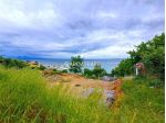 LUSSUOSA VILLA IN INVIDIABILE POSIZIONE FRONTE LAGO A MANERBA DEL GARDA