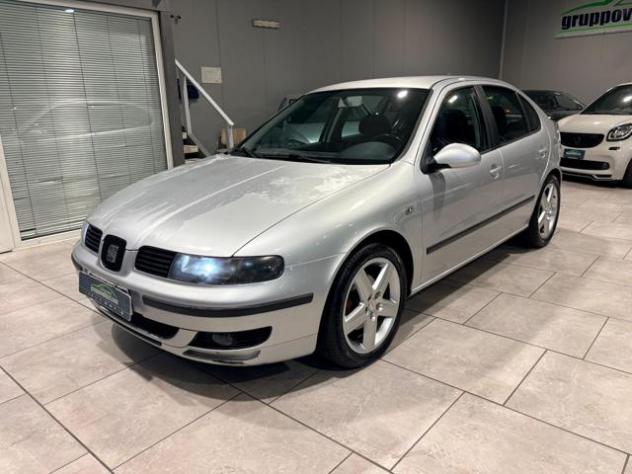 SEAT Leon Signo / Signa 1.9 TDI 110cv A/C CRUISE rif. 22956836 - Foto 3