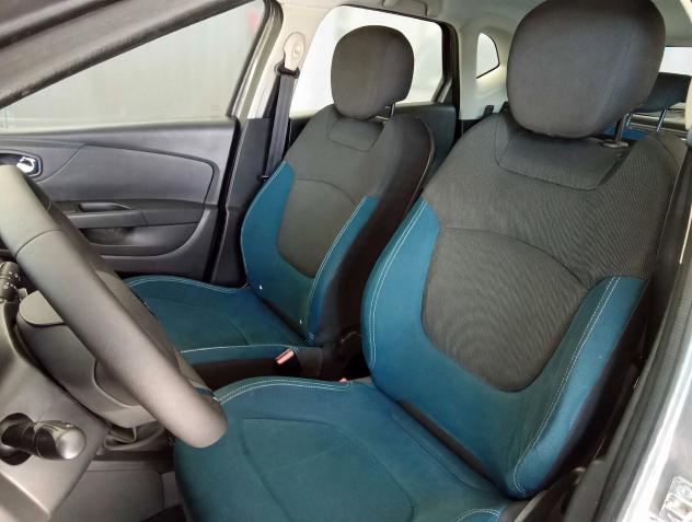 Renault Captur 1.5 dCi 8V 90 CV Start&Stop Live - Foto 6