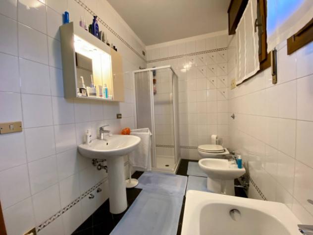 Villa di 183 m² con 5 locali e box auto in vendita a Cadoneghe - Foto 16