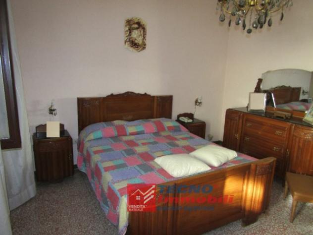 Casa indipendente di 110 m² con 5 locali in vendita a Front - Foto 9