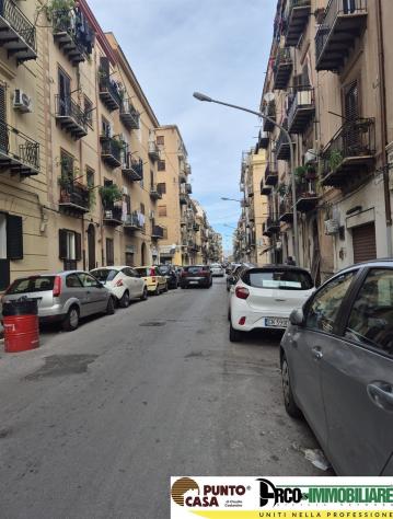 vendita 80 mq da ristrutturare – Via Vito La Mantia, Palermo - Foto 3