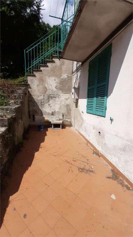 V000289 - APPARTAMENTO CON TERRAZZO, CANTINA E GIARDINO - Foto 8