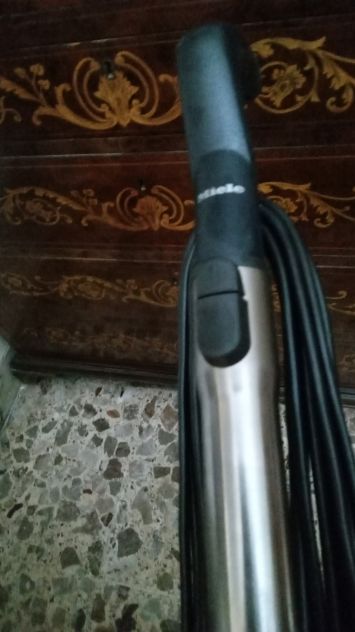 Scopa elettrica Miele Swing H1 Special Ecoline seminuova . - Foto 4