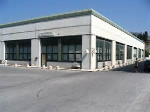 Scarperia San Piero a Sieve Capannone mq 2000 commerciale resede
