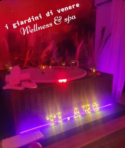 STAFF NAPOLETANO MASSAGGI ROMANTICI Tel:3509081377
