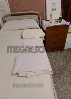 offro massaggio x turisti