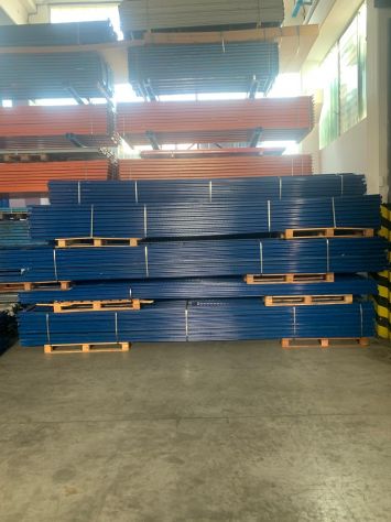 Scaffalature e muletti Napoli