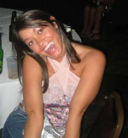 MaReLa: 33 anni. Occhi Marroni.In cerca di uomo vicino a Cavalese Tel: