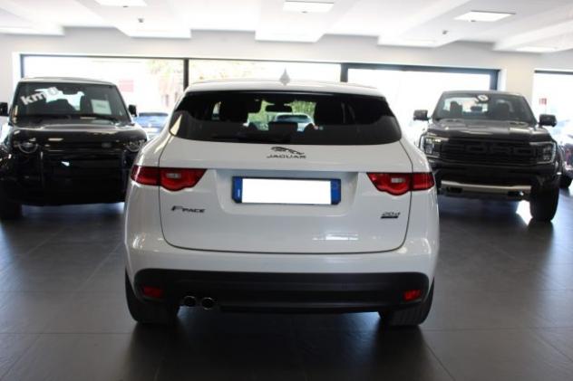 JAGUAR F-Pace 2.0 D 180 CV R-Sport Automatica rif. 24035133 - Foto 6