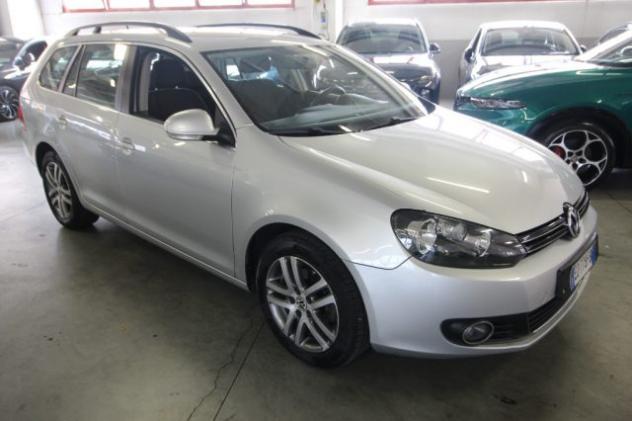VOLKSWAGEN Golf Variant 1.6 TDI DPF Highline rif. 23926476 - Foto 3