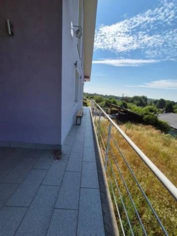 Immobile in asta di 900 m² con più di 5 locali e box auto in vendita a Reano - Foto 6
