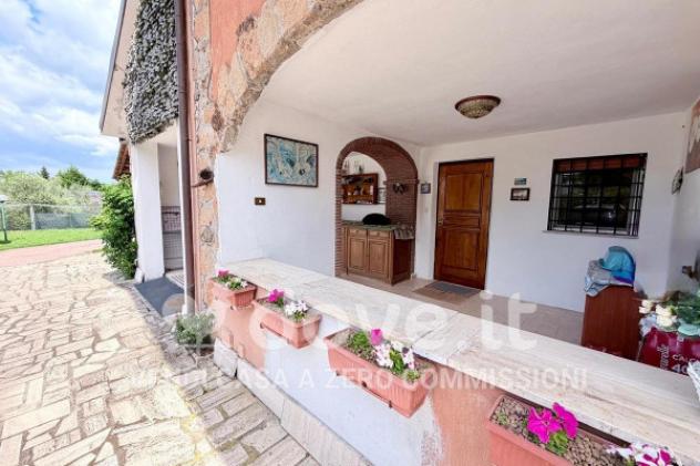 Villa di 231 m² con più di 5 locali e box auto in vendita a Rocca Priora - Foto 4