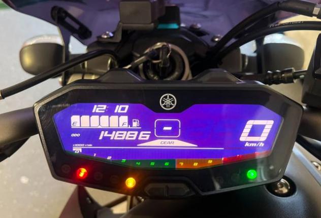 YAMAHA MT-07 2016 - Foto 3