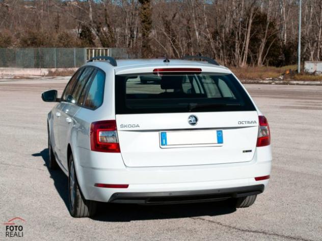 SKODA Octavia 1.5 130 CVDSG WAGON AMBITION G-TEC (METANO) rif. 24032193 - Foto 4