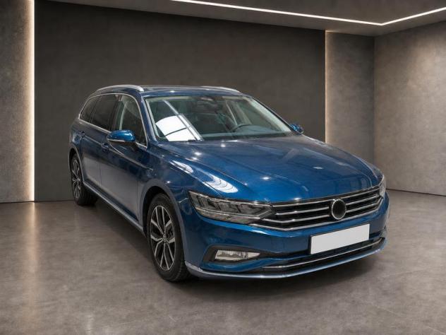 Volkswagen Passat Variant 2.0 TDI Executive 4Motion 200 CV DSG - Foto 3