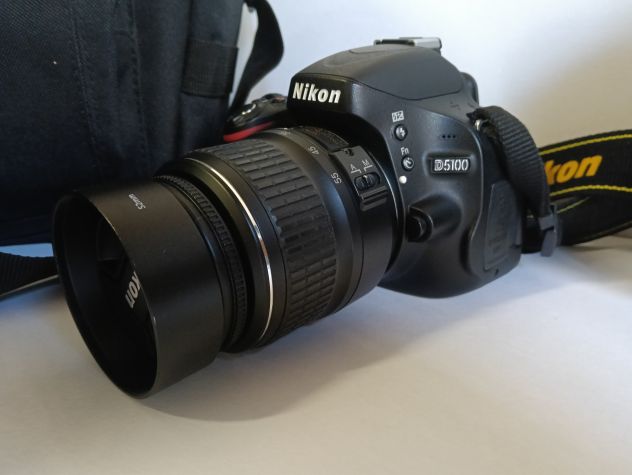 Nikon D5100 con tre obiettivi, filtri e borse. - Foto 2