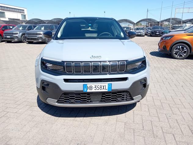 Jeep Avenger e-Hybrid 1.2 MHEV e-Hybrid Turbo Summit - Foto 2