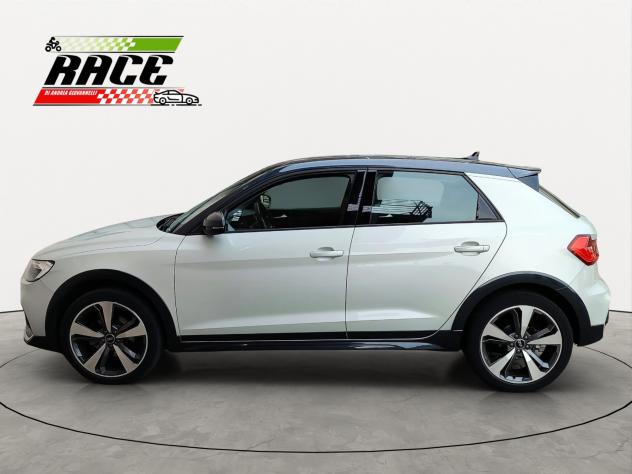 Audi A1 30 1.0 tfsi Identity Contrast 110cv s tronic - Foto 3