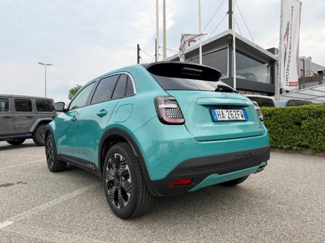 FIAT 600 (2023--) 600 Hybrid 145 CV DCT MHEV La Prima II - Foto 8