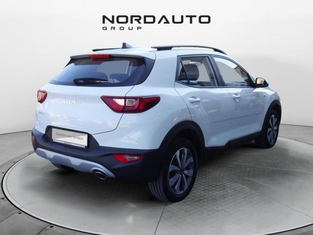 Kia Stonic 1.0 T-GDi 100 CV MHEV MT Urban - Foto 3