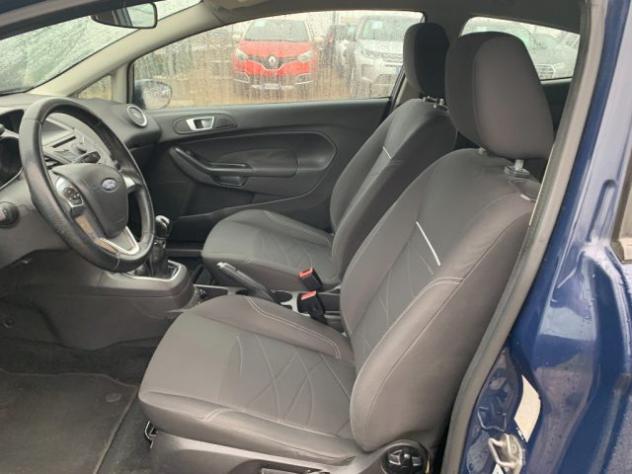 FORD Fiesta 1.5 TDCi 75CV 5 porte Titanium rif. 23869415 - Foto 9