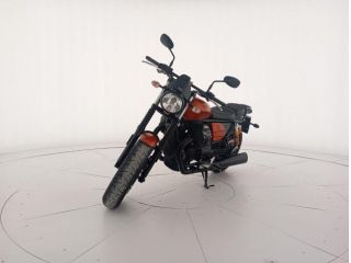 Moto Guzzi V9 Bobber Sport