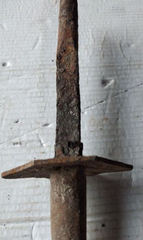 ANTICHE VITI E SUPPORTO BRIGLIA IN FERRO FORGIATI A MANO DI ANTICO CARRETTO 800 - Foto 5
