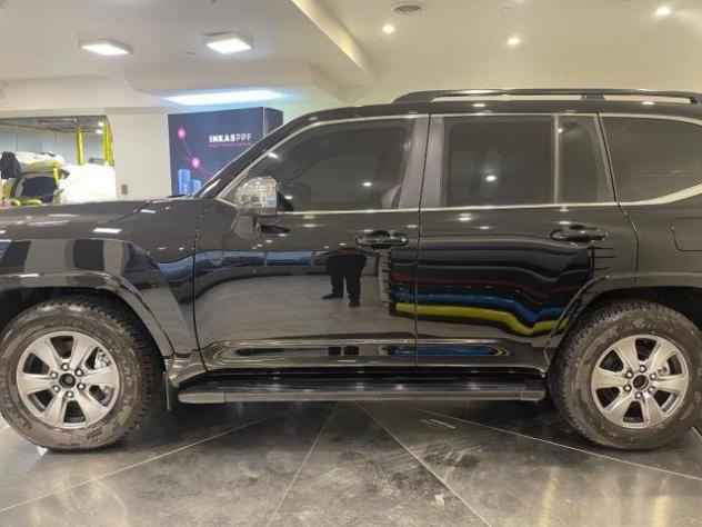 TOYOTA - Land Cruiser 300 3,5L blindato Vr7 armoured solo extra UE - Foto 2