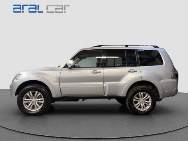 MITSUBISHI Pajero 3.2 DI-D 16V aut. Instyle DPF 7 Posti rif. 23775621 - Foto 3