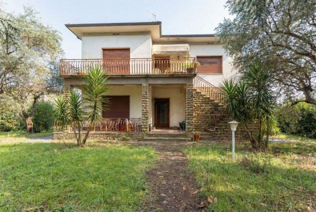 Villa in vendita a San Cassiano a Vico - Lucca 280 mq Rif: 1422704