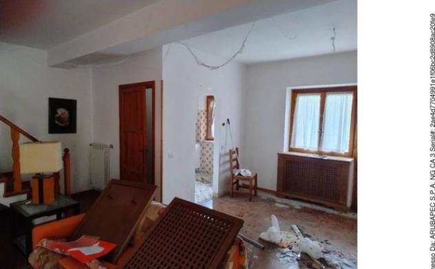 Immobile in asta di 105 m² in vendita a Tagliacozzo - Foto 2