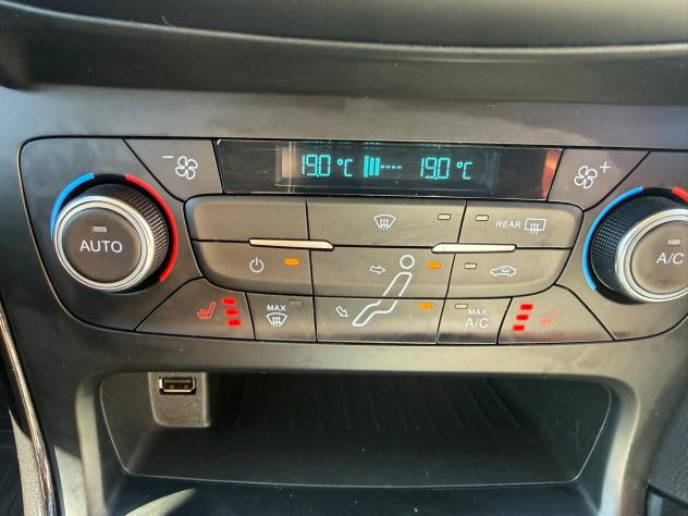 Ford Focus 1.5 TDCi 120 CV Start&Stop Titanium - Foto 10