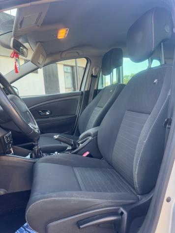 Renault Mane dCi 110CV Start&Stop SporTour Energy Limited - Foto 9