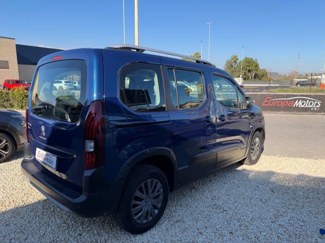 Peugeot Rifter BlueHDi 100 GT Line Standard 7 POSTI - Foto 6