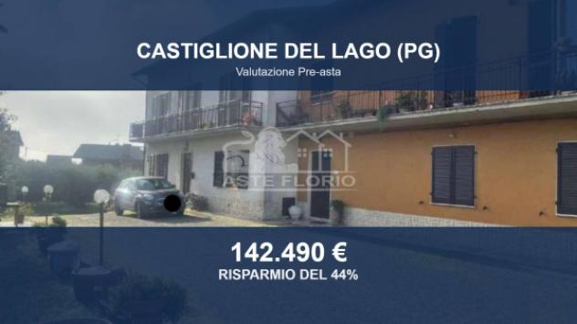Immobile in asta di 280 m² con più di 5 locali e box auto in vendita a Castiglione del Lago