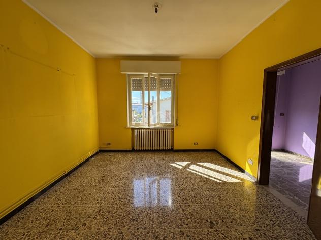 Suzzara vendesi appartamento 4 vani 150 Mq - Foto 8