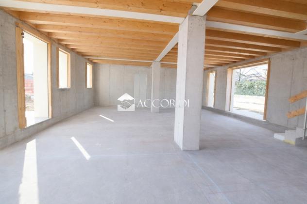 CASA INDIPENDENTE di 4 vani e di 243 mq (NERVESA DELLA BATTAGLIA) rif. PE5 - Foto 7