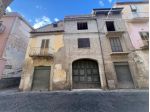 Palazzo in Via Ponte Carolino