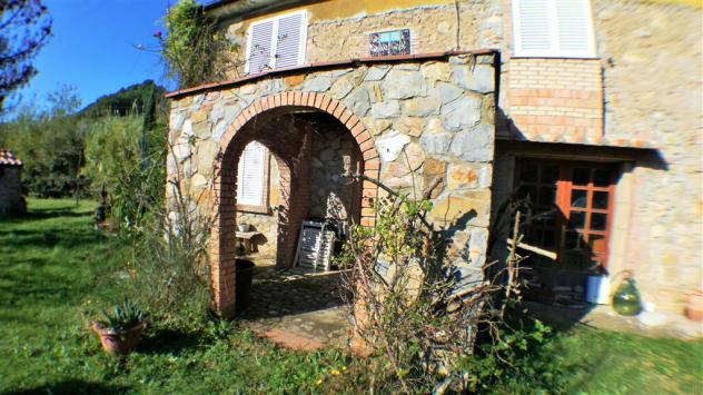 Vendita Rustico casale da 380 mq con giardino con posto auto - Foto 6