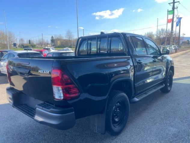 TOYOTA Hilux 2.8 D-4D 4WD 4 porte Double Cab Comfort rif. 22977201 - Foto 10